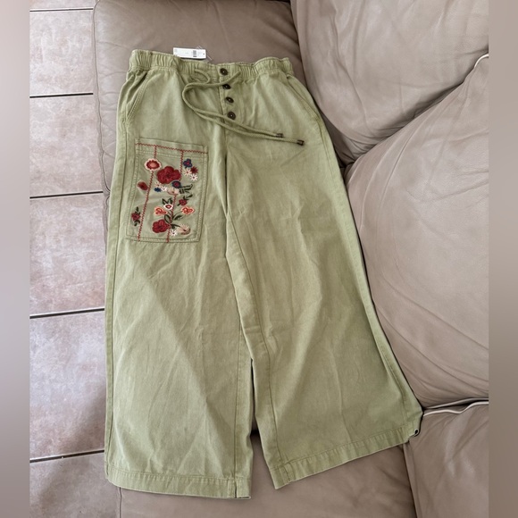 Anthropologie Pilcro Embroidered Wide Leg Pants - Picture 6 of 15